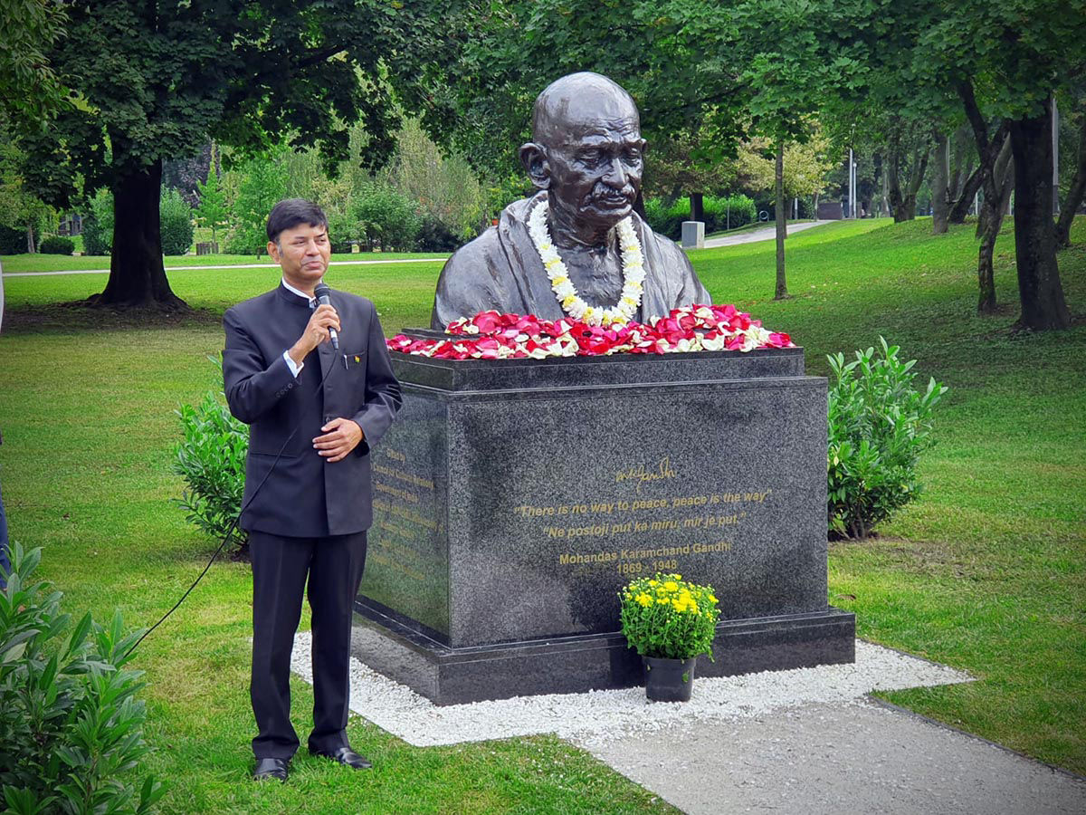 Mahatma Gandhi na Bundeku