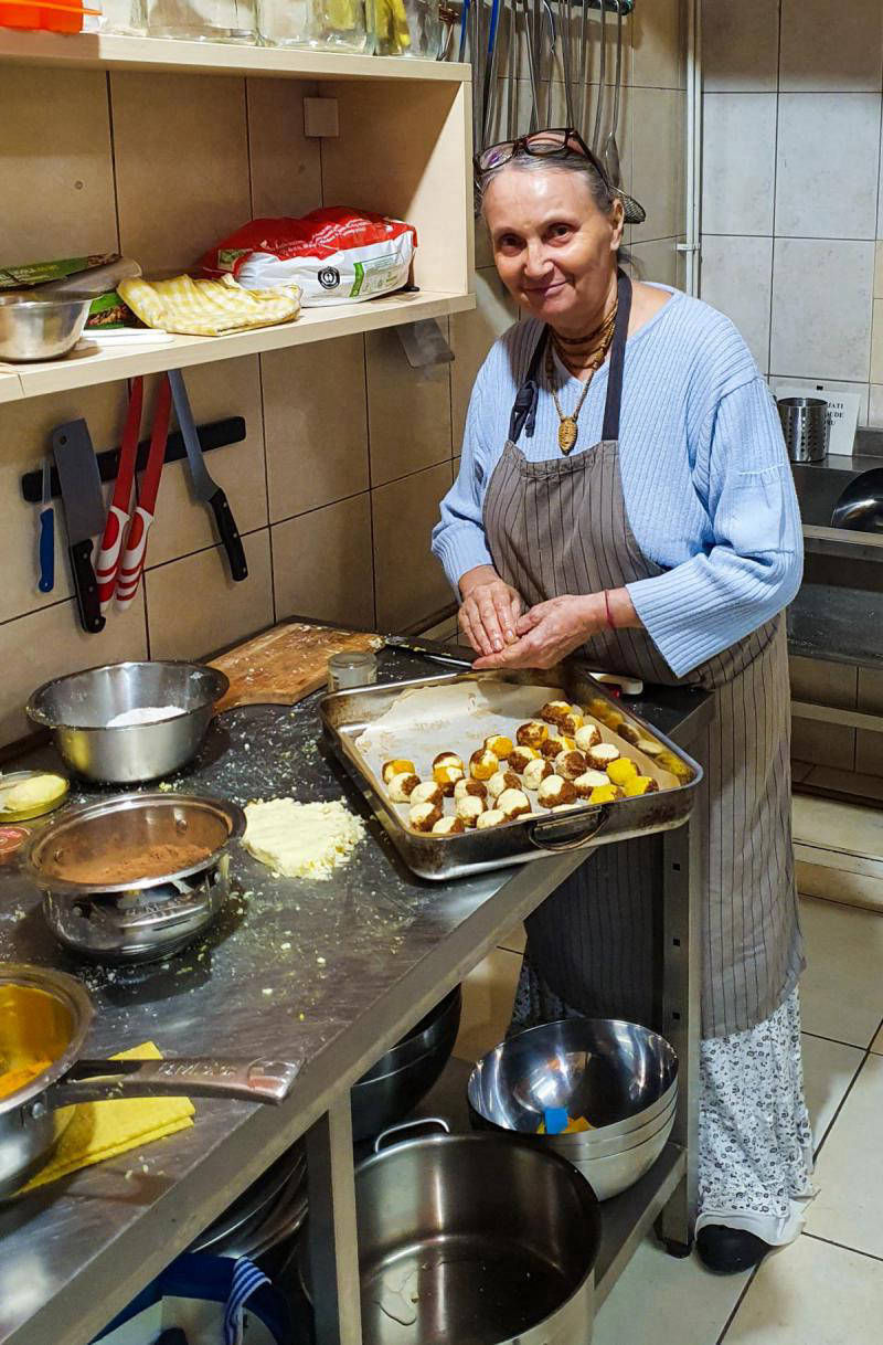 TEMELJITO ČIŠĆENJE HRAMA